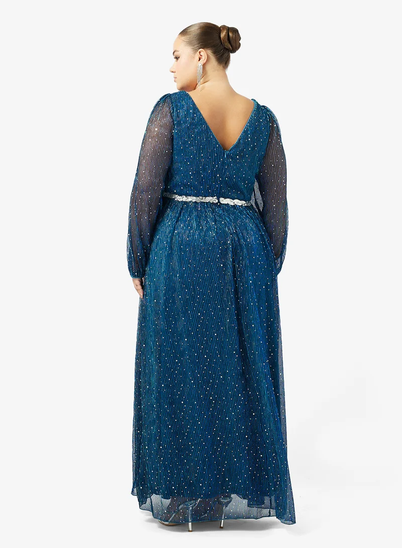 خزانة فستان مقاس كبير بتصميم - لامع